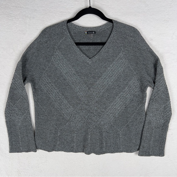 Smartwool Shadow Pine Cable V-Neck Sweater Women’s Small Gray Outdoor Wool Blend - Picture 1 of 9